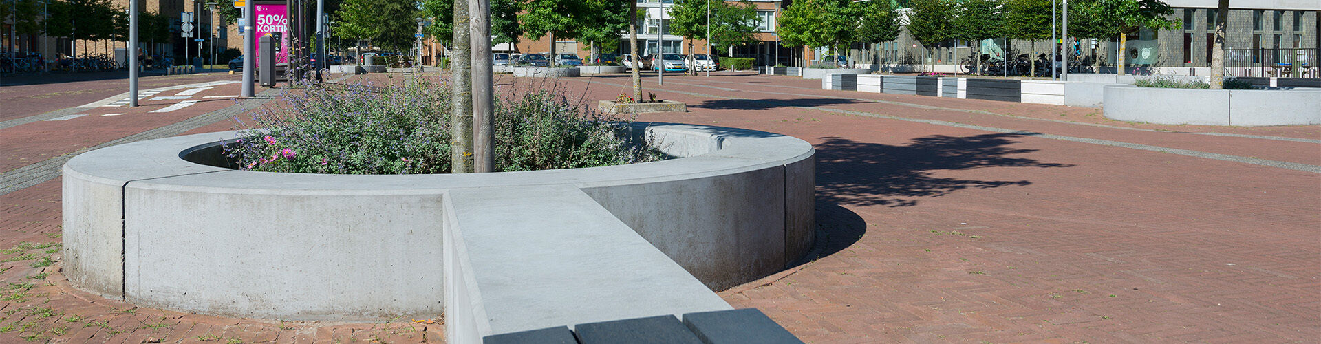 Boomkransen en bloembakken